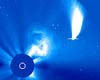 Szenzációs üstökös húz el a Nap mellett