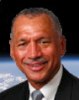 Charles Bolden lesz a NASA új vezetője